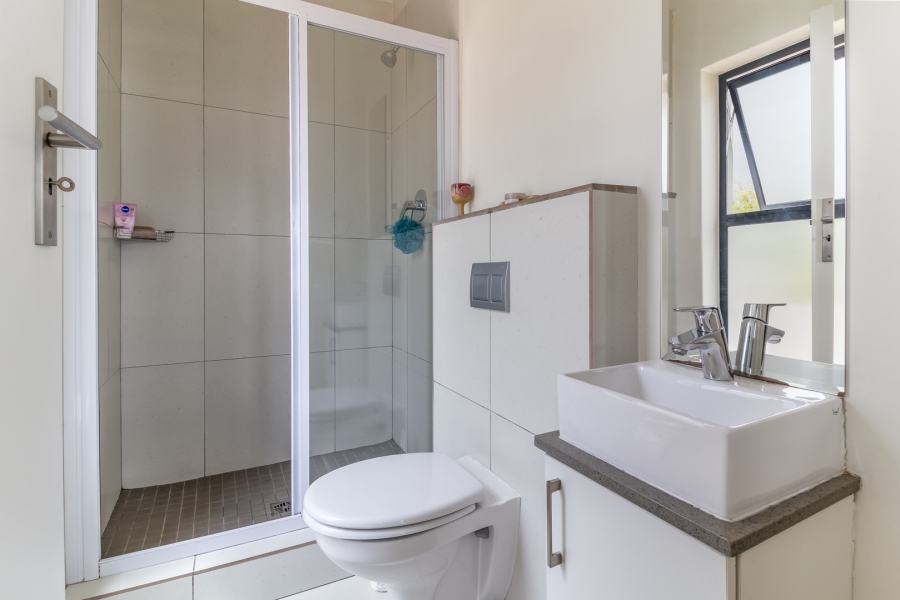 To Let 3 Bedroom Property for Rent in Aan de Wijnlanden Western Cape